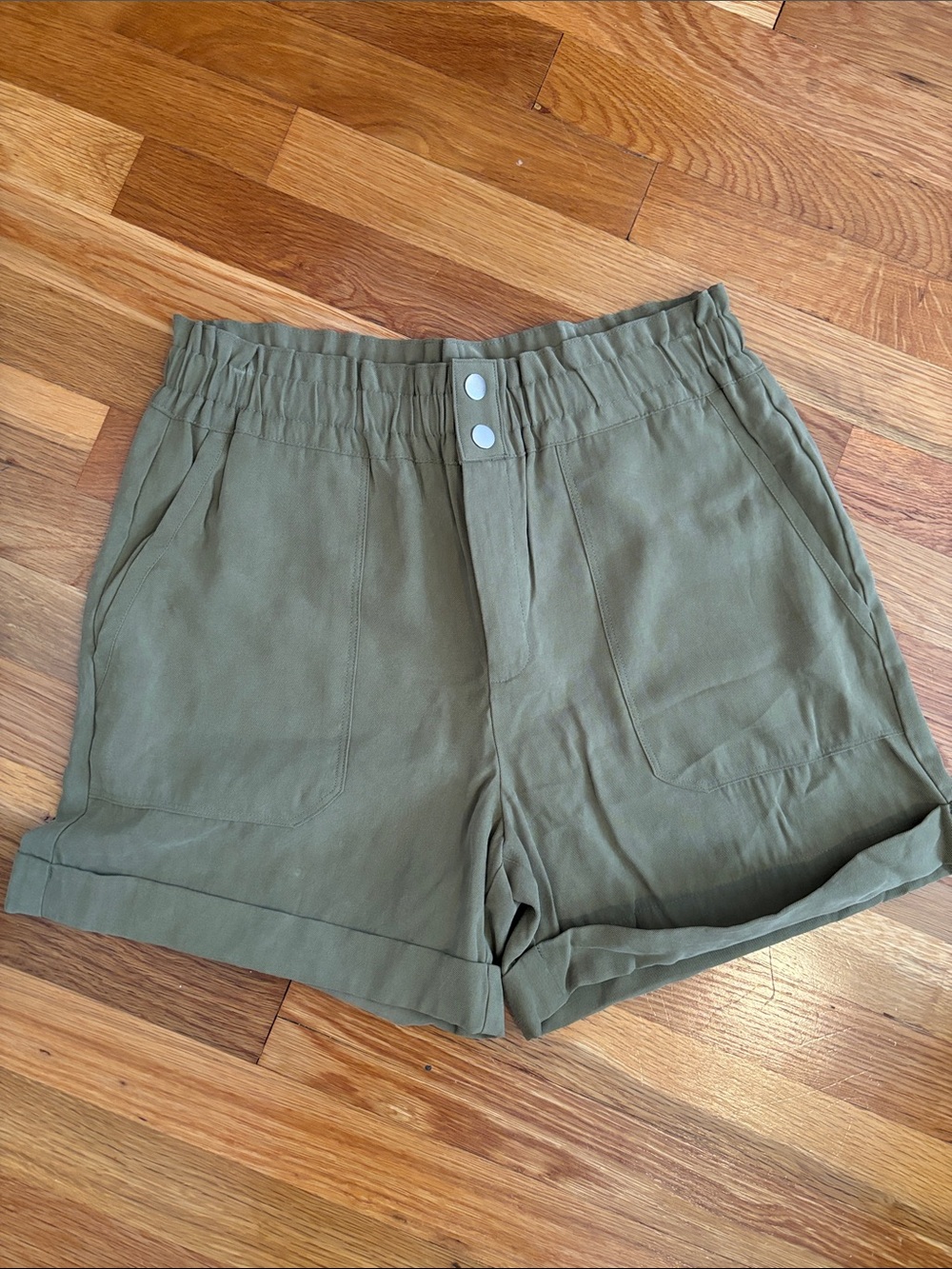 INC International Concepts Olive Green High-Rise Relaxed Shorts